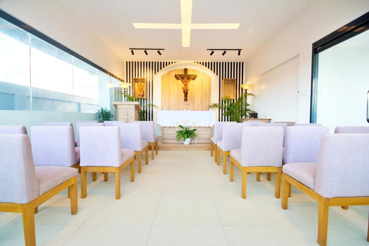 Manoc-Manoc Commander Suites De Boracay מראה חיצוני תמונה