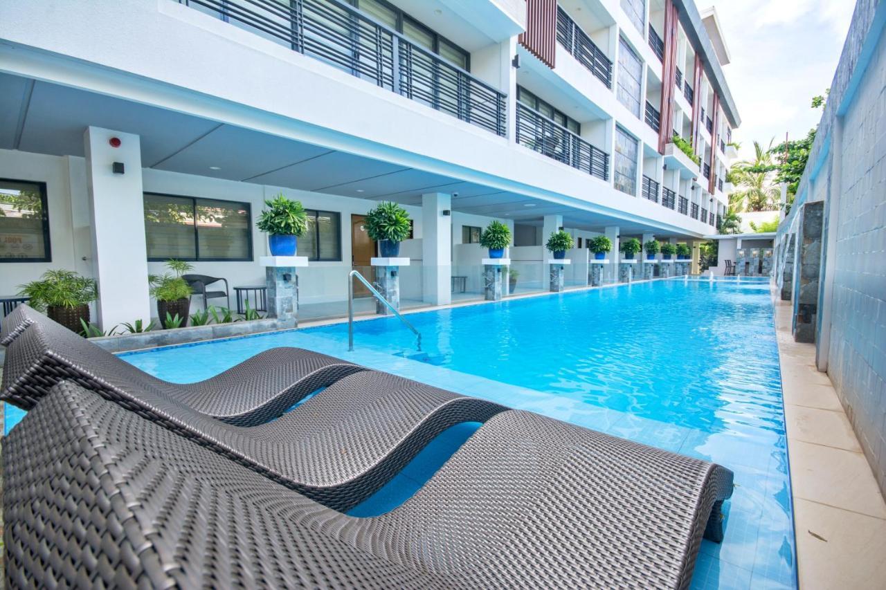 Manoc-Manoc Commander Suites De Boracay מראה חיצוני תמונה