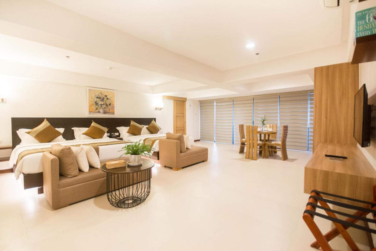 Manoc-Manoc Commander Suites De Boracay מראה חיצוני תמונה
