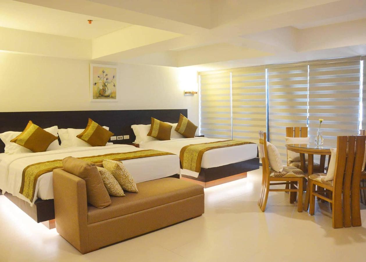 Manoc-Manoc Commander Suites De Boracay מראה חיצוני תמונה